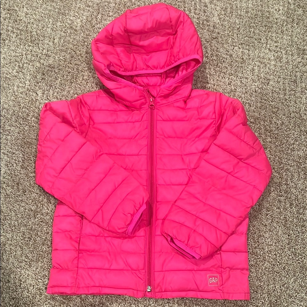 GAP Pink Puffer Jacket with Hood and Quilted Design
